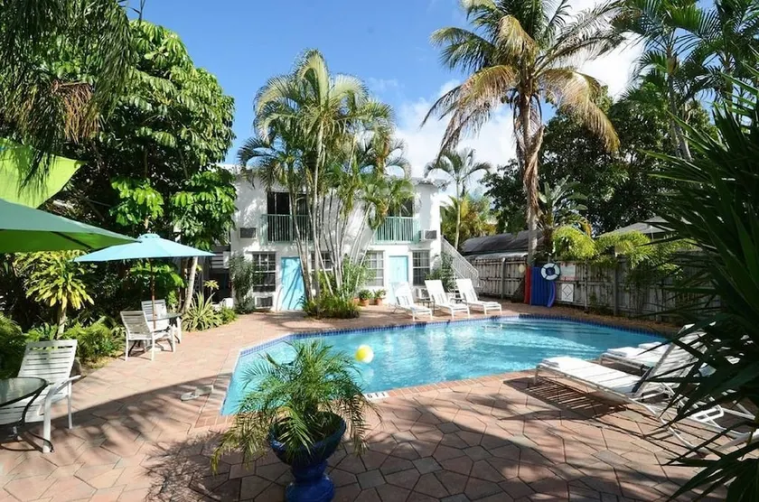 Las Olas Guesthouse @ 15th Avenue - Image 1