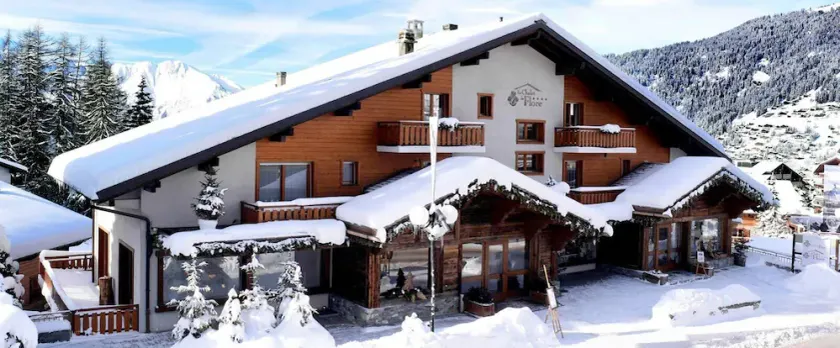 Le Chalet de Flore - Image 1