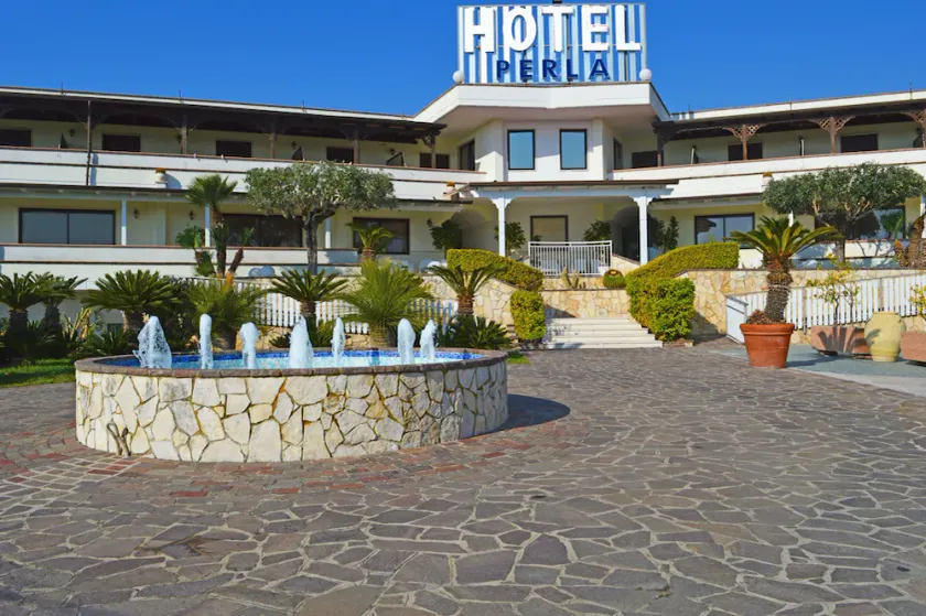 Hotel & Resort Perla - Image 1