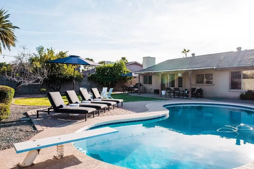 Perfect 4 Bdrm home with Pool and Game Room! - Image 1