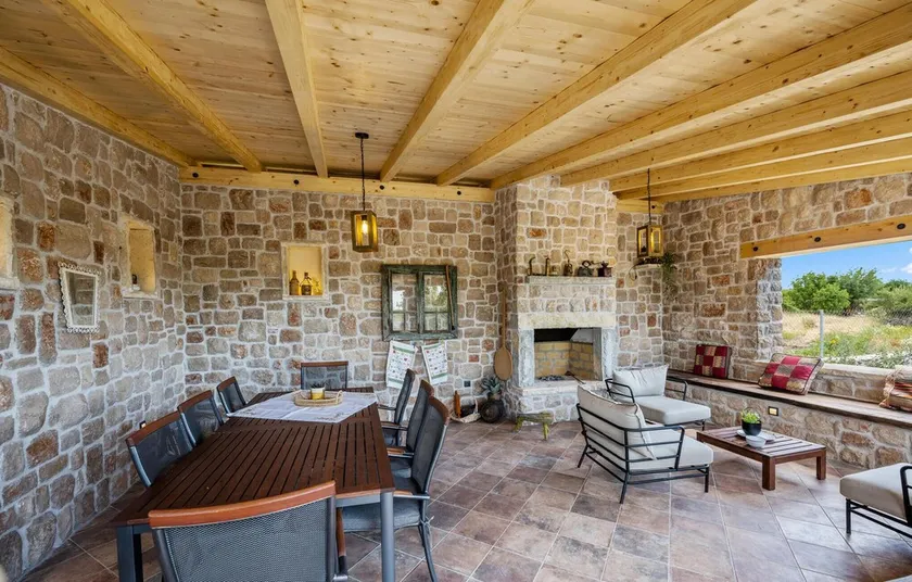 Awesome Home in Sibenik With Outdoor Swimming Pool, Wifi and 4 Bedrooms - Image 1