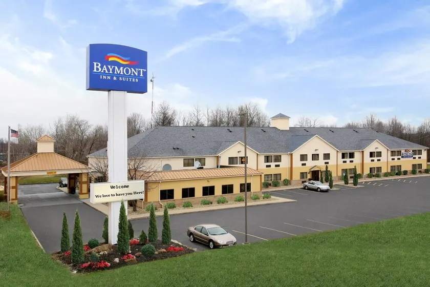 Baymont by Wyndham Boston Heights Hudson Hotel - Image 1