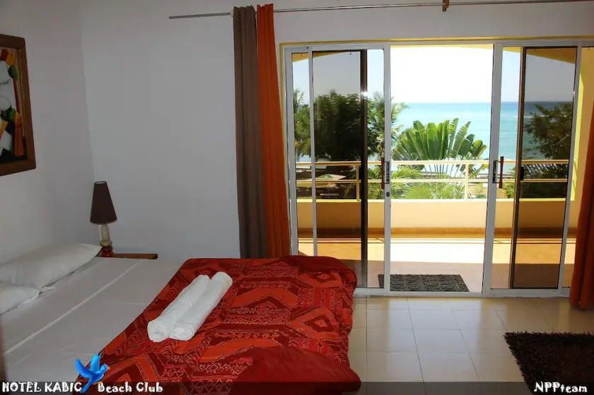 Hotel Kabic Beach Club - Image 1