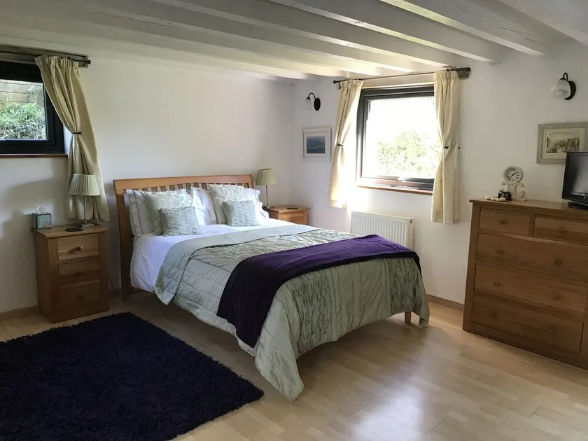 Appartement avec jardin, jacuzzi et barbecue - Image 1