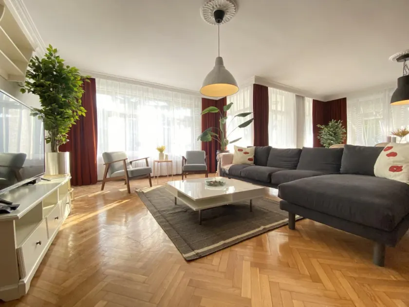 Missafir Spacious Flat Near Caddebostan Coast - Image 1