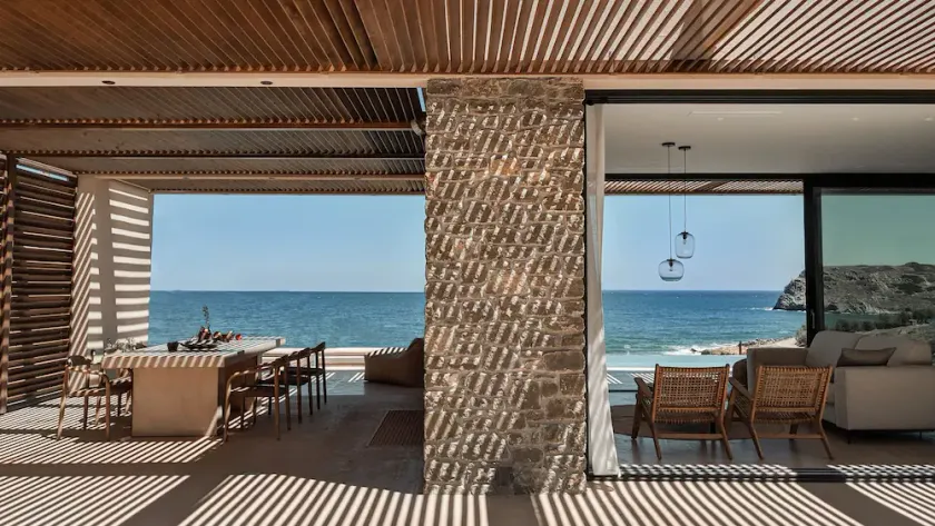 Idyllic Luxurious Villa With Private Infinity Pool Wheel Chair Friendly and Amazing sea Views - Image 1