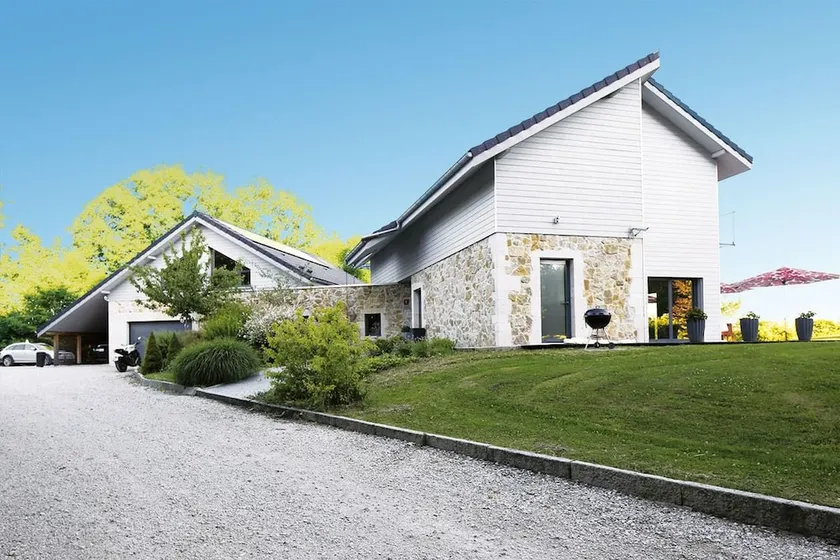 Maison Athome - Image 1