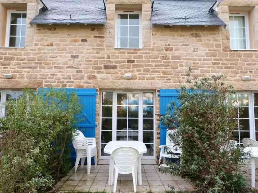 Maison de 2 chambres a Guilvinec a 30 m de la plage avec piscine partagee et jardin clos - Image 1