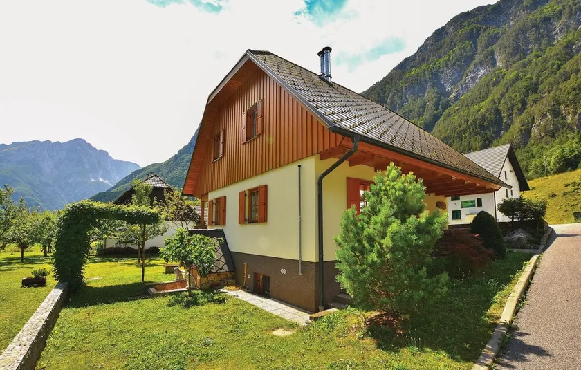 Nice Home in Bovec With Wifi and 3 Bedrooms - Image 1