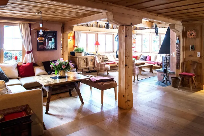Chalet Marmot Luxury Chalet in Klosters Switzerland Sleeps 11 - Image 1