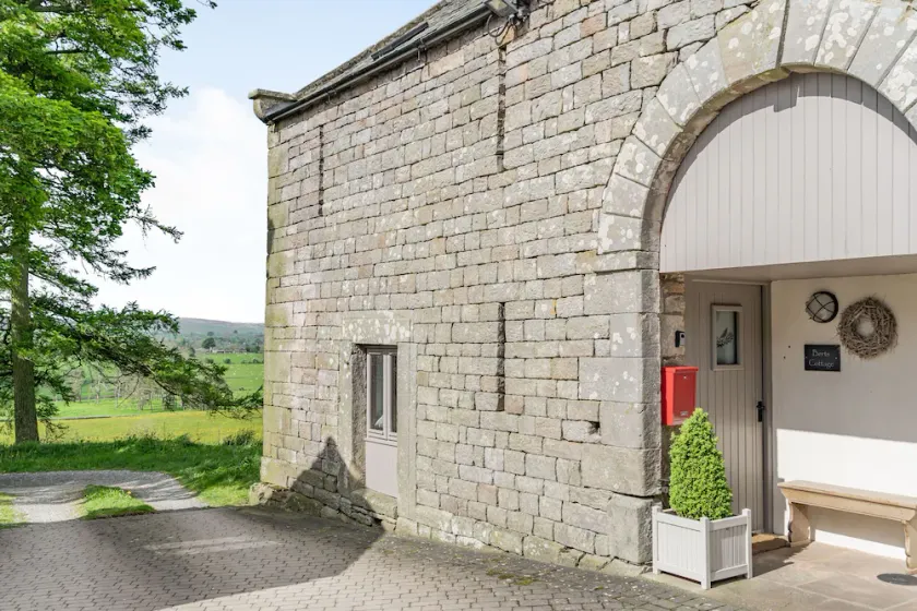 Berts Cottage - Image 1