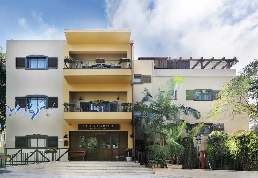 Villa Carmel Boutique - Image 1