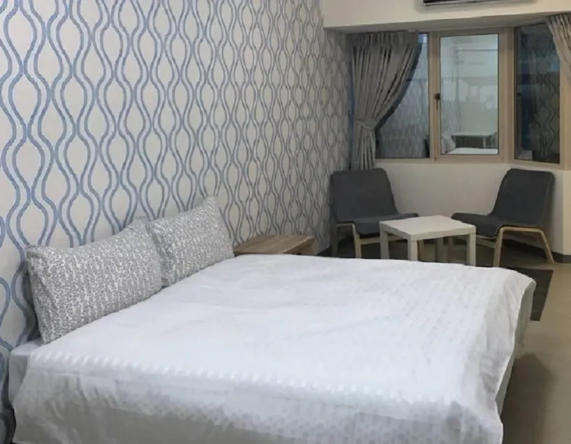 Taichung Fengjia Beige Home - Image 1