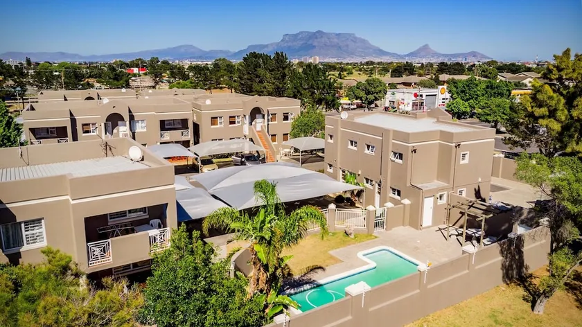 JR Accommodation - Image 1