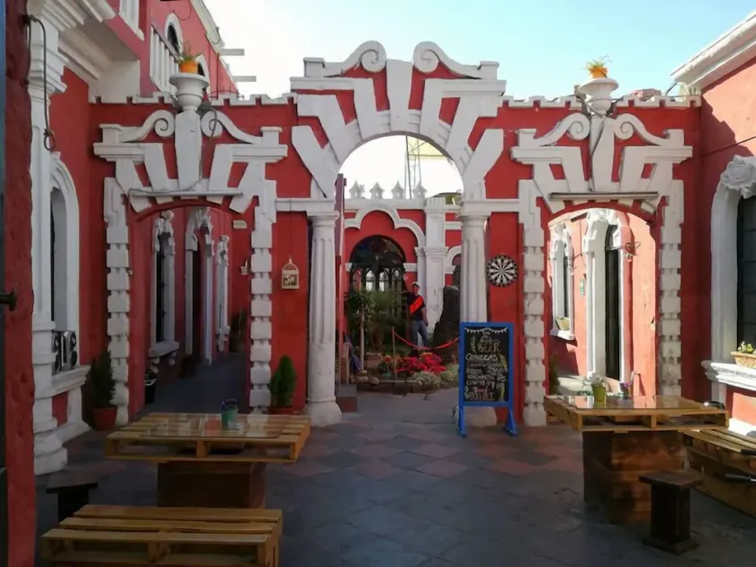 Positive Hostel & Backpackers - Image 1