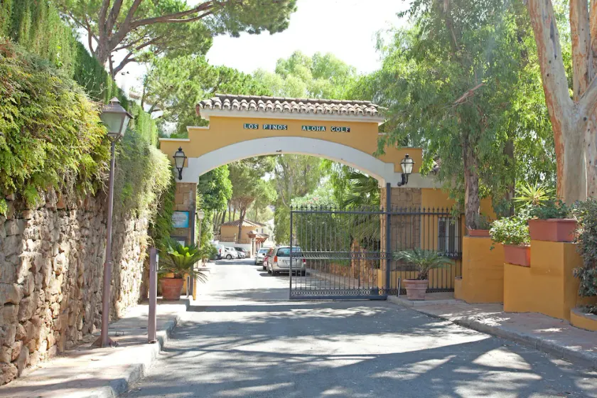 Apartment Pinos De Aloha - Image 1