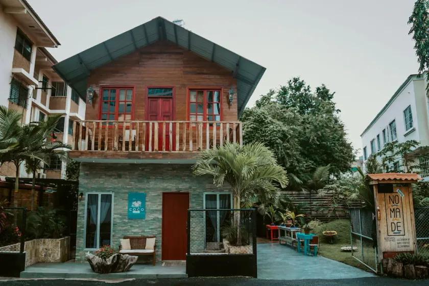 Nomade Hostal - Image 1