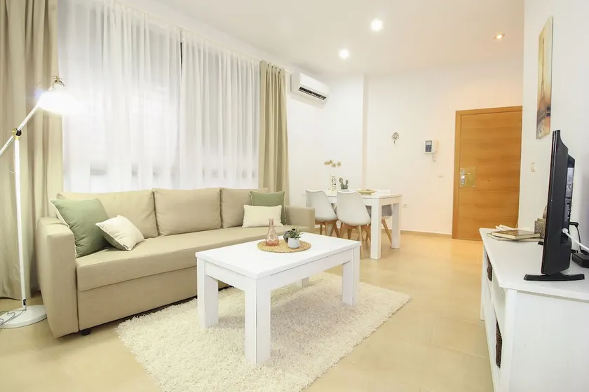 Deluxe Apartment San Julian with parking - Image 1