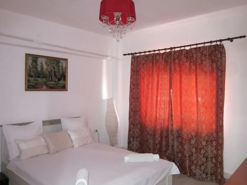 Villa Gherghisan - Image 1