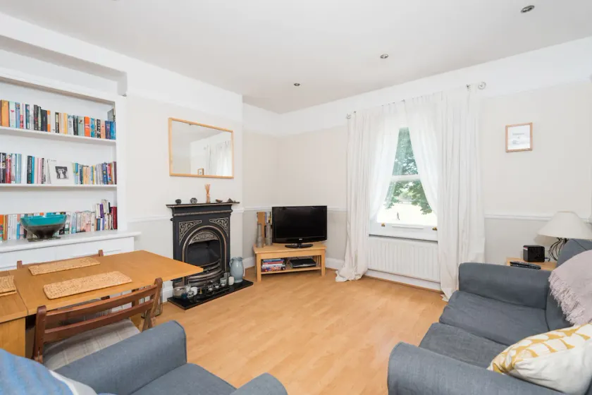 Traditional Richmond Home by Twickenham Green - Image 1