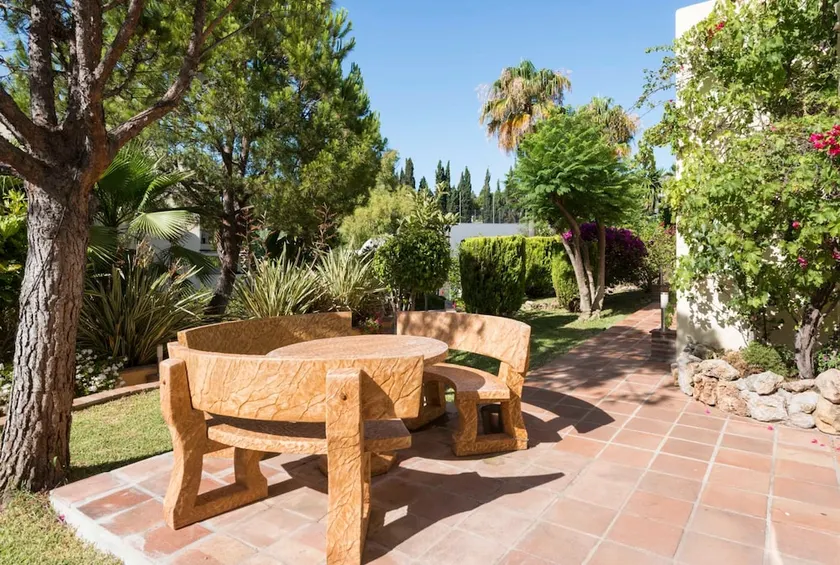 Nueva Andalucía Golf Getaway - Image 1
