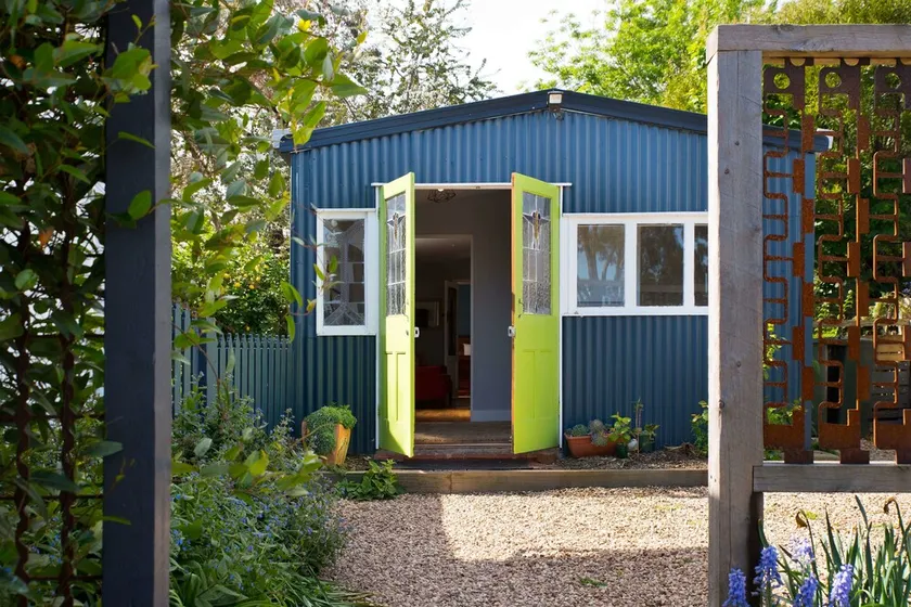 The Blue Barn - Image 1