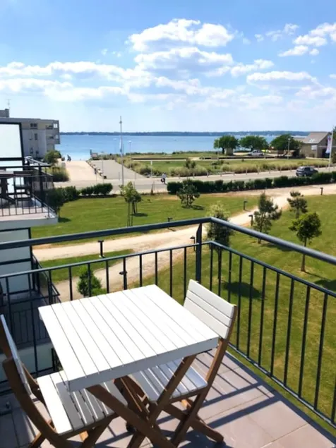 Apartment With one Bedroom in Concarneau, With Wonderful sea View, Poo - Image 1