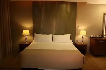 Silver Streams Lodge - Image 1