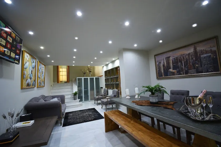 Jootiq Loft - Image 1