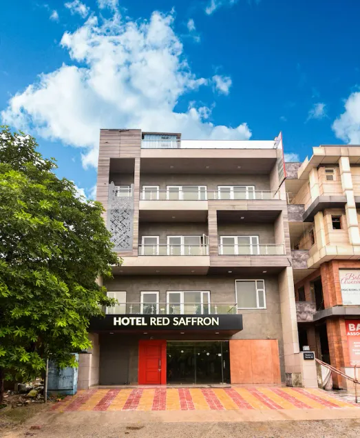 Hotel Red Saffron - Image 1