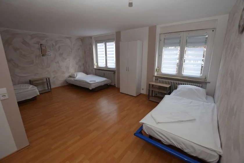 AB Apartment 50 - Image 1