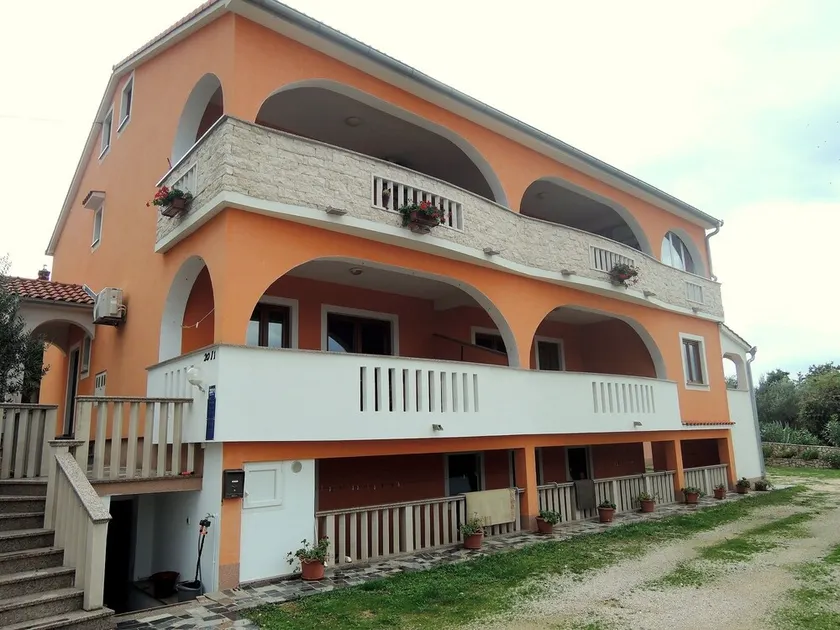 Apartments And Studio Feather - Image 1