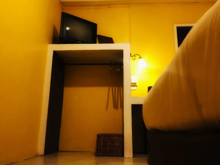 Banilah Guesthouse - Image 1