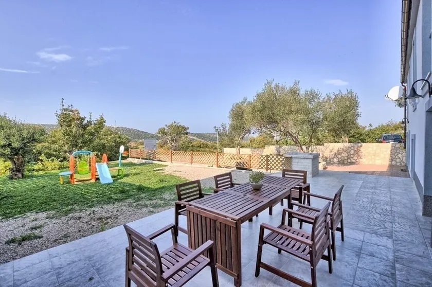 Ante - Garden Terrace - H - Image 1