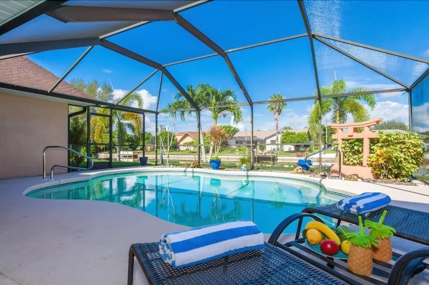 Gulf-retreat - Image 1