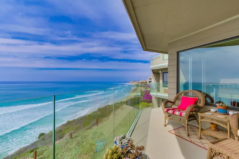 Work-Friendly Oceanfront Condo with Pool and Spa Access SURF25 by RedAwning - Image 1