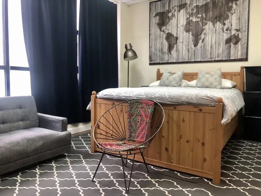 Bryant Park Studio Apartment next to Times Square - Image 1
