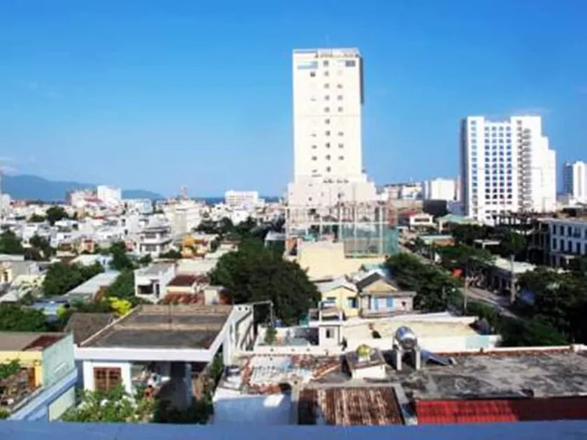 Maya Hotel - Image 1