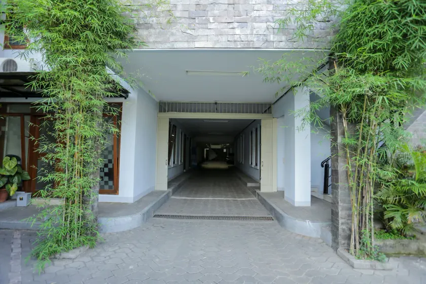 RedDoorz near Sukajadi - Image 1