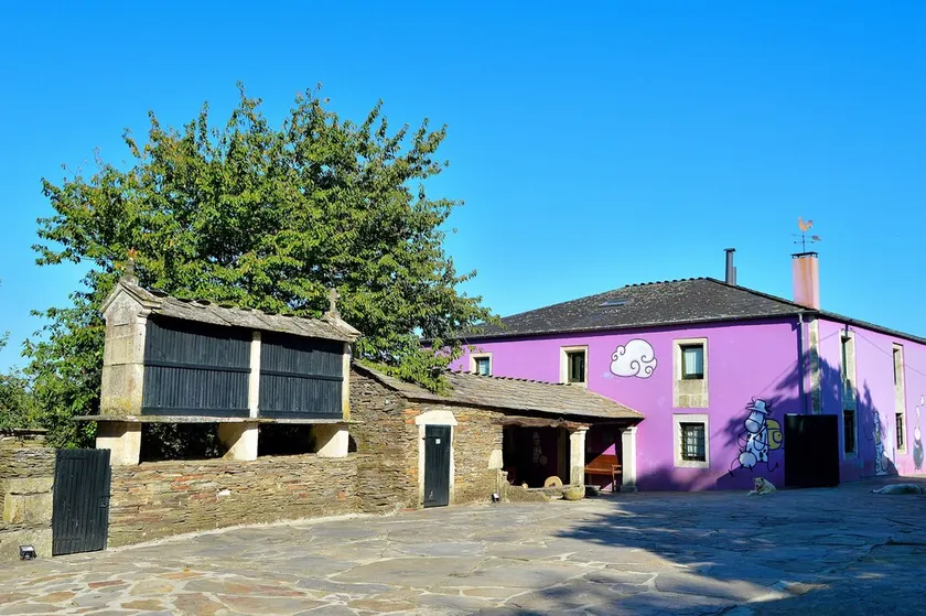 Casa De Baixo - Image 1