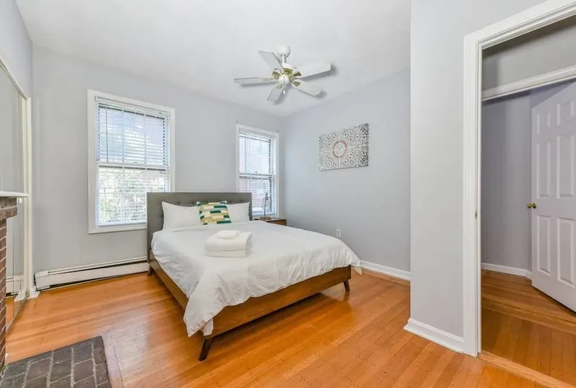 Spacious 2br/1ba Beacon Hill Apt Near MGH - Image 1