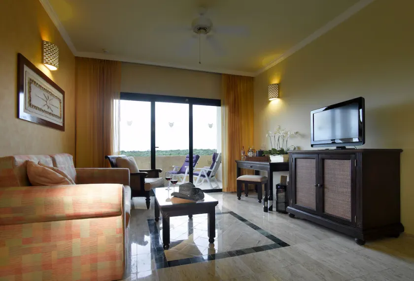 Grand Palladium Riviera Resort and Spa - All Inclusive - Image 1