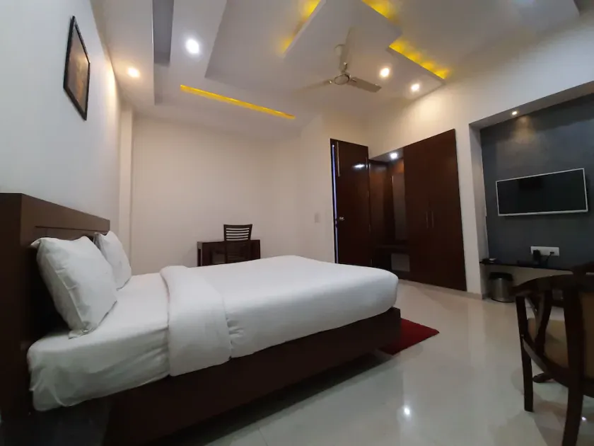 Shacon Suites - Image 1