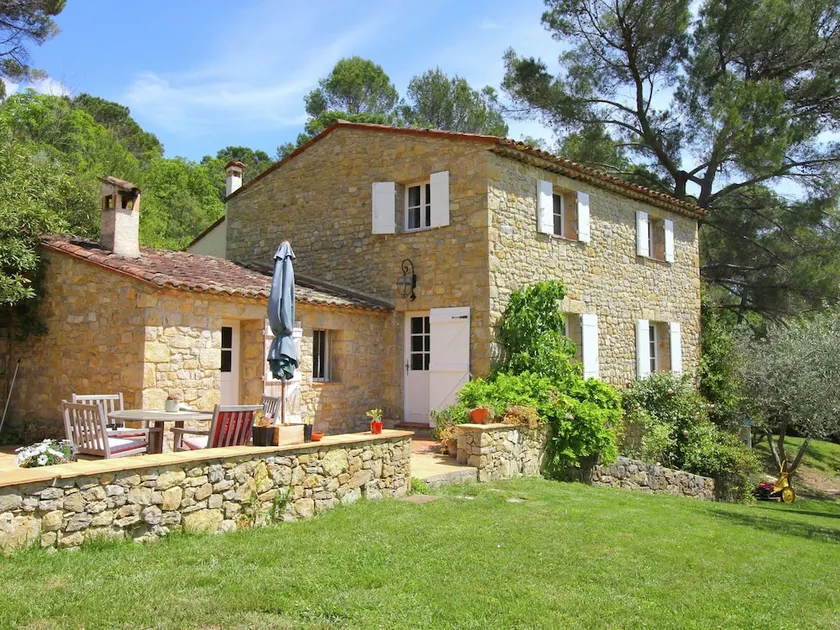 Peaceful Mansion With Swimming Pool at Fayence - Image 1