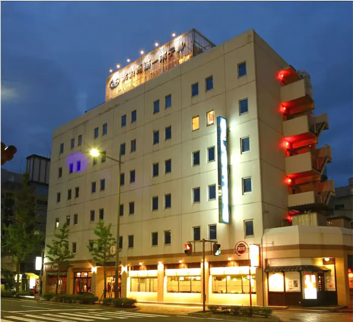 Kitakyushu Daiichi Hotel - Image 1