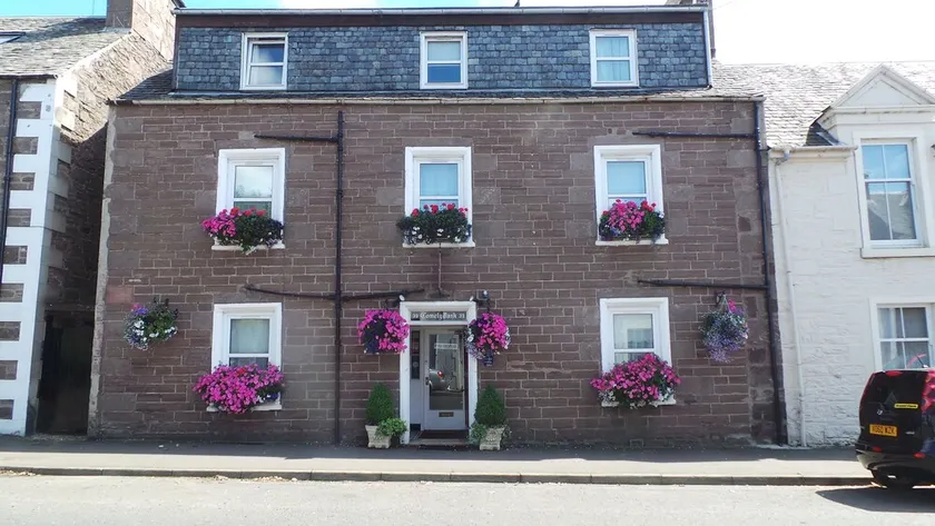 Comely Bank Guest House - Image 1