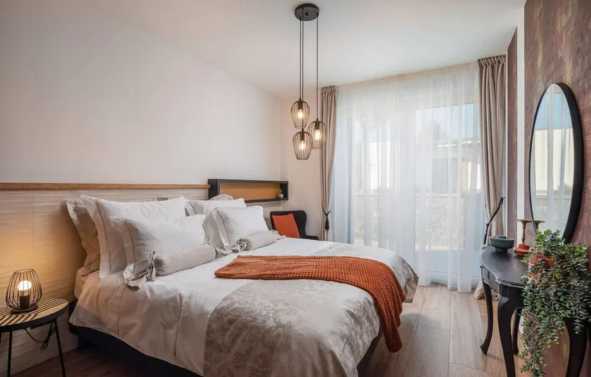 Awesome Home in Dubrava with Hot Tub, WiFi & Heated Swimming Pool - Image 1
