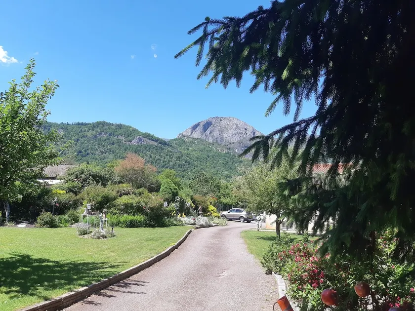 Gîtes le Clos des Pradals- Montagne & Nature à Banat Tarascon Ariège - Image 1