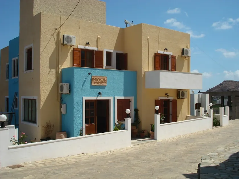 Philoxenia Rooms - Image 1