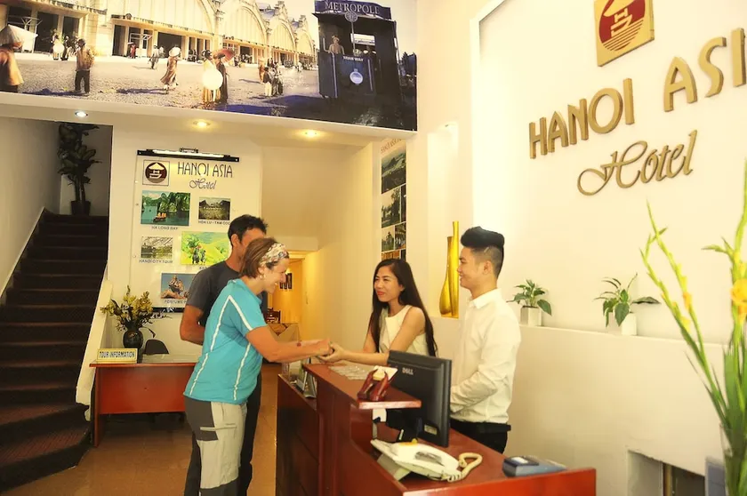 Hanoi Little Center Hotel - Image 1